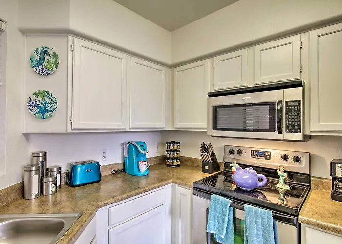 Modern W/ Pool Access ~ 3 Mi To Dtwn Phoenix