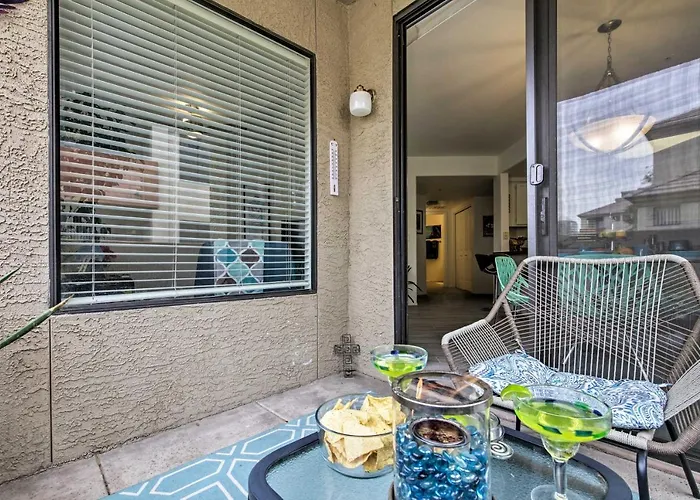 Modern W/ Pool Access ~ 3 Mi To Dtwn *